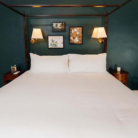 The Dewey Bed & Breakfast Lenox Luaran gambar