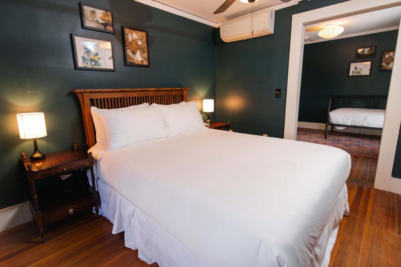 The Dewey Bed & Breakfast Lenox Luaran gambar